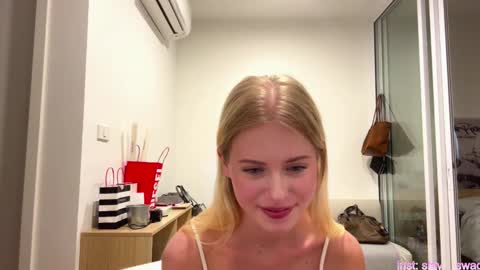 Stella online show from February 2026 10:12:01 AM