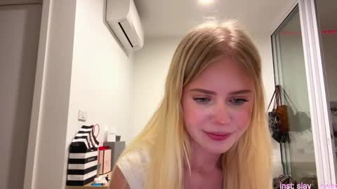 Stella online show from March 2026 10:11:02 AM