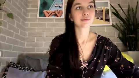 Snapshot of larainerothmiller chatting on March 2026 05:16:01 PM lara online show from March 2026 05:16:01 PM