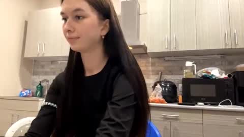 Snapshot of larainerothmiller chatting on March 2026 06:36:01 PM lara online show from March 2026 06:36:01 PM