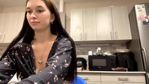 Snapshot of larainerothmiller chatting on April 2026 07:11:02 PM lara online show from April 2026 07:11:02 PM