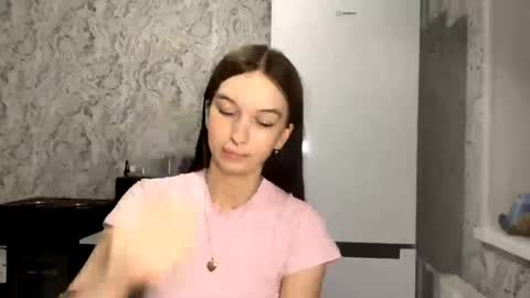 Snapshot of larainerothmiller chatting on April 2026 08:20:01 PM lara online show from April 2026 08:20:01 PM