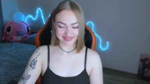 LaraKrein lk online show from February 2026 12:28:01 PM