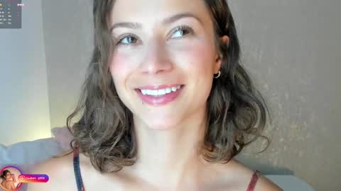 Lara  online show from September 2025 01:46:01 PM