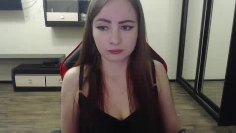 Snapshot of laralianna chatting on March 2025 12:11:02 PM Laralianna online show from March 2025 12:11:02 PM