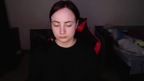 Snapshot of laralianna chatting on April 2026 06:12:02 PM Laralianna online show from April 2026 06:12:02 PM