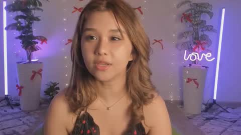 Lara online show from March 2026 07:09:01 PM