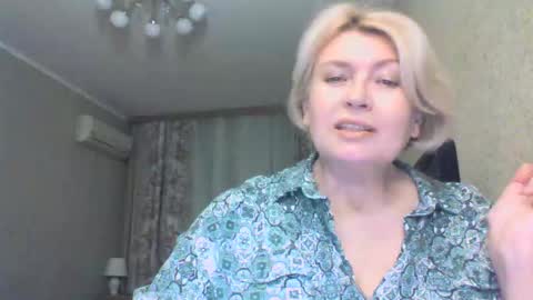 laramrs online show from October 2025 05:01:01 PM