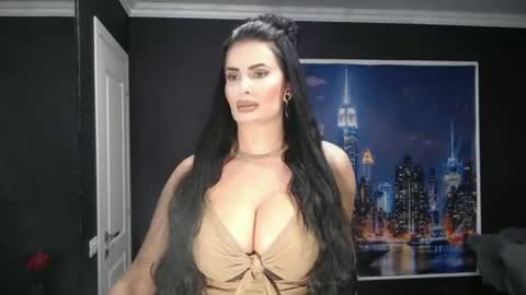 laras_moans online show from June 2026 07:24:02 AM