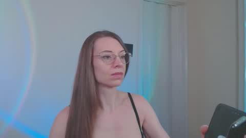 Snapshot of larawintersxxx chatting on April 2026 02:58:01 PM larawintersxxx online show from April 2026 02:58:01 PM