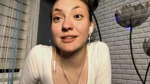 Eva online show from May 2026 06:16:02 PM