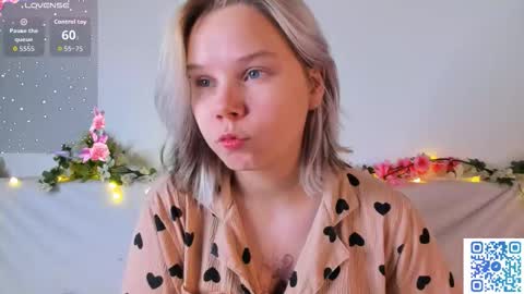 Rose online show from November 2025 01:38:02 AM