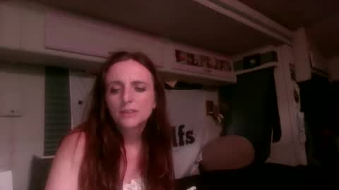 Snapshot of largen3 chatting on June 2026 09:01:02 AM VinnyMacNDelilah online show from June 2026 09:01:02 AM