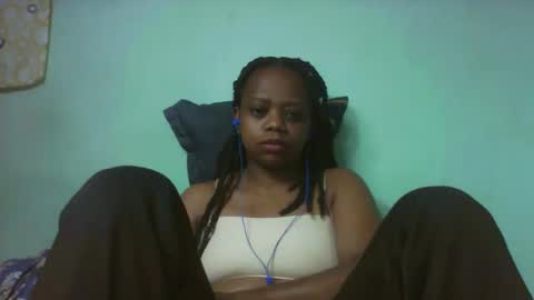 larissa645771 online show from September 2025 07:15:02 PM