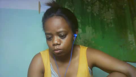 larissa645771 online show from February 2026 03:23:01 PM