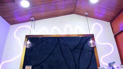 Valentina online show from February 2025 06:04:02 PM