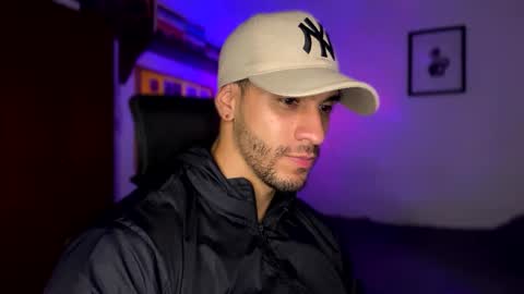 andrew online show from February 2025 10:21:01 PM