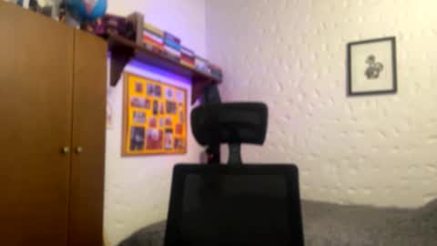 andrew online show from March 2025 05:38:02 PM