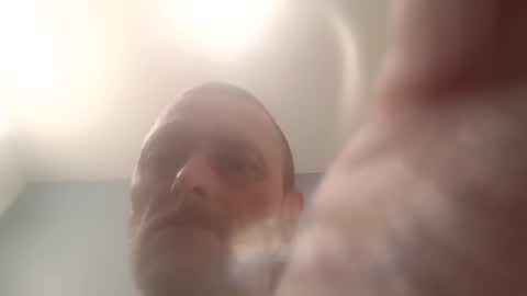 larrybostic45 online show from November 2025 03:05:01 AM