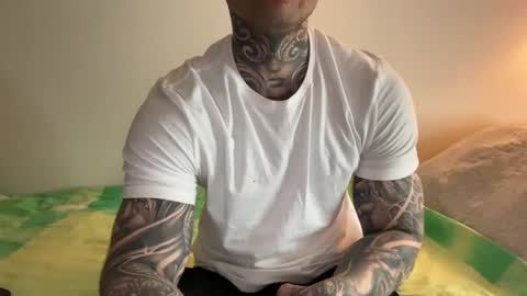Snapshot of larsskeet chatting on March 2026 01:15:01 PM larsskeet online show from March 2026 01:15:01 PM