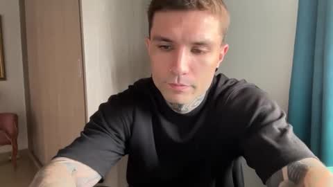 Snapshot of larsskeet chatting on May 2026 05:44:01 PM larsskeet online show from May 2026 05:44:01 PM