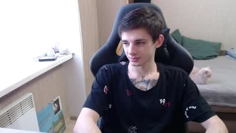 Snapshot of last_kenny chatting on December 2024 12:23:01 PM Kenny online show from December 2024 12:23:01 PM