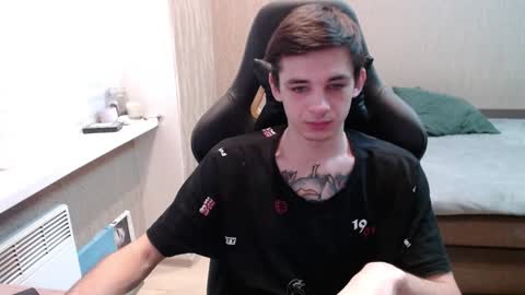 Snapshot of last_kenny chatting on December 2024 01:56:01 PM Kenny online show from December 2024 01:56:01 PM