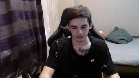 Snapshot of last_kenny chatting on October 2025 11:43:01 AM Kenny online show from October 2025 11:43:01 AM