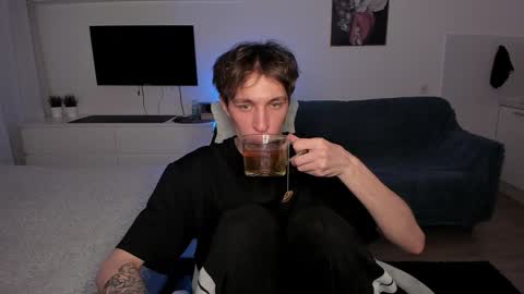 Snapshot of lastnight4you chatting on December 2024 12:21:02 AM acie online show from December 2024 12:21:02 AM