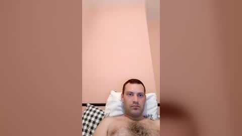 laszloszilagyi925 online show from June 2026 09:06:01 PM