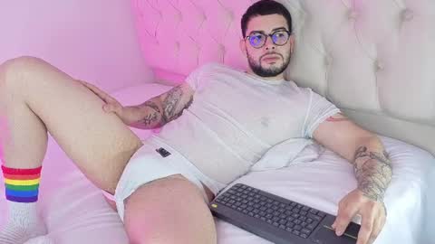 Snapshot of latam_ chatting on June 2026 09:09:01 PM YOUR BABY online show from June 2026 09:09:01 PM