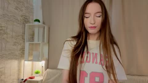 Snapshot of latarshaagne chatting on May 2026 07:35:01 AM Jess online show from May 2026 07:35:01 AM