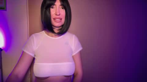 Snapshot of latebloomtati chatting on May 2026 10:37:02 PM Goddess Tati Bangs Fetish online show from May 2026 10:37:02 PM