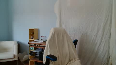 Snapshot of latex_doll_iris chatting on March 2026 08:41:01 AM Latex Doll Iris online show from March 2026 08:41:01 AM