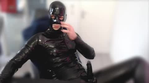 Snapshot of latexfan1984 chatting on January 2026 10:08:02 AM Rubber and Latex online show from January 2026 10:08:02 AM