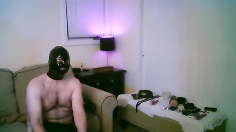 latexminheadroom online show from January 2026 06:28:01 AM