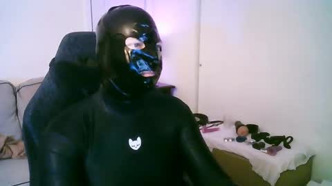 Snapshot of latexminheadroom chatting on May 2026 01:56:01 AM latexminheadroom online show from May 2026 01:56:01 AM