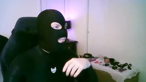Snapshot of latexminheadroom chatting on July 2026 06:04:02 AM latexminheadroom online show from July 2026 06:04:02 AM