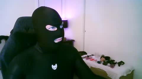 Snapshot of latexminheadroom chatting on July 2026 03:34:01 AM latexminheadroom online show from July 2026 03:34:01 AM