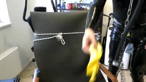 Snapshot of latexslaafboy2 chatting on November 2025 09:08:01 AM latexslaafboy online show from November 2025 09:08:01 AM