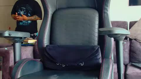 Snapshot of latin_couple77 chatting on March 2026 06:14:01 PM Sara y Andy online show from March 2026 06:14:01 PM