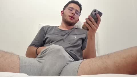 Latin edge online show from March 2025 08:23:02 PM