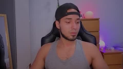 Snapshot of latin_luxury_i chatting on October 2025 09:52:02 AM Free OF online show from October 2025 09:52:02 AM