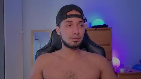 Snapshot of latin_luxury_i chatting on October 2025 09:39:01 AM Free OF online show from October 2025 09:39:01 AM