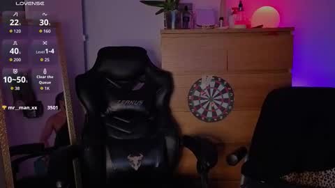 Snapshot of latin_luxury_i chatting on October 2025 10:43:02 AM Free OF online show from October 2025 10:43:02 AM