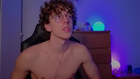 Snapshot of latin_luxury_i chatting on October 2025 05:41:02 AM Free OF online show from October 2025 05:41:02 AM