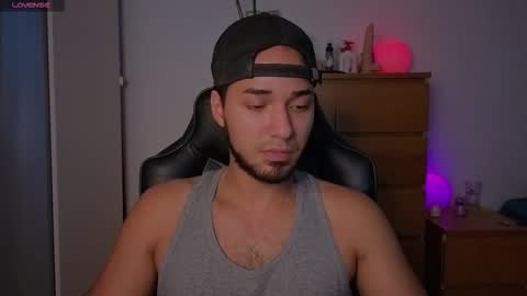 Snapshot of latin_luxury_i chatting on November 2025 06:57:01 AM Free OF online show from November 2025 06:57:01 AM