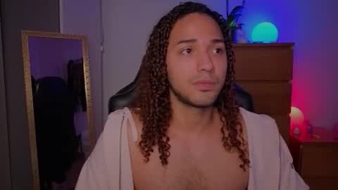 Snapshot of latin_luxury_i chatting on November 2025 06:25:02 AM Free OF online show from November 2025 06:25:02 AM