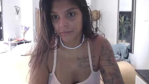 Snapshot of latin_meg chatting on November 2025 04:38:01 PM M E G A N online show from November 2025 04:38:01 PM