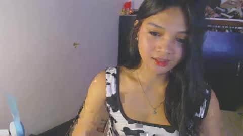 Snapshot of latina_babexxx chatting on May 2026 05:46:02 AM latina_babexxx online show from May 2026 05:46:02 AM